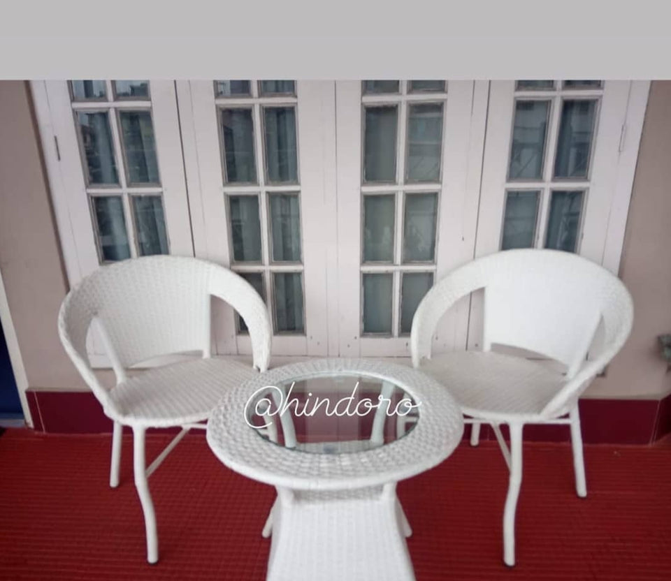Hindoro Outdoor Garden Patio Seating 2 Chairs and 1 Table Set with Glass Balcony Furniture (White)